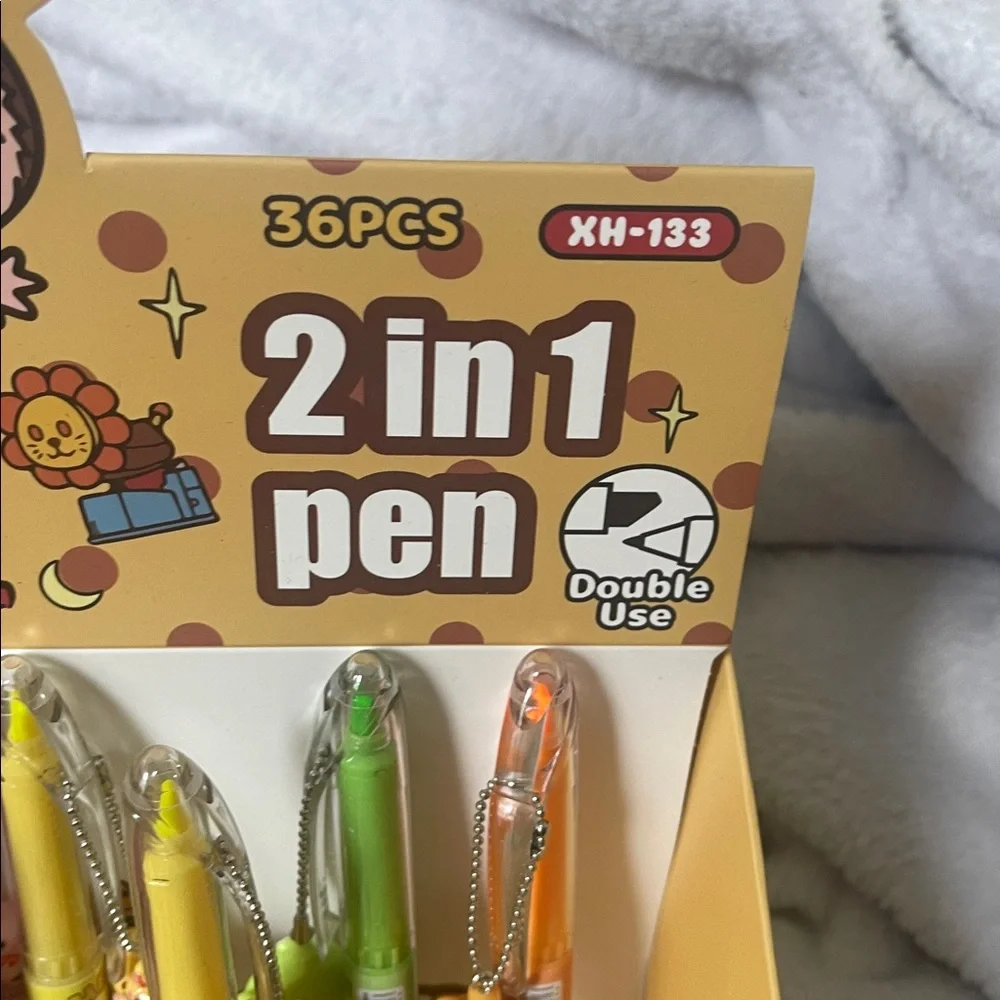 Seven pens 2 in 1 pen highlighter monster Labubu Pens Set of 7